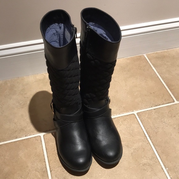Tommy Hilfiger Boots! - Picture 6 of 6